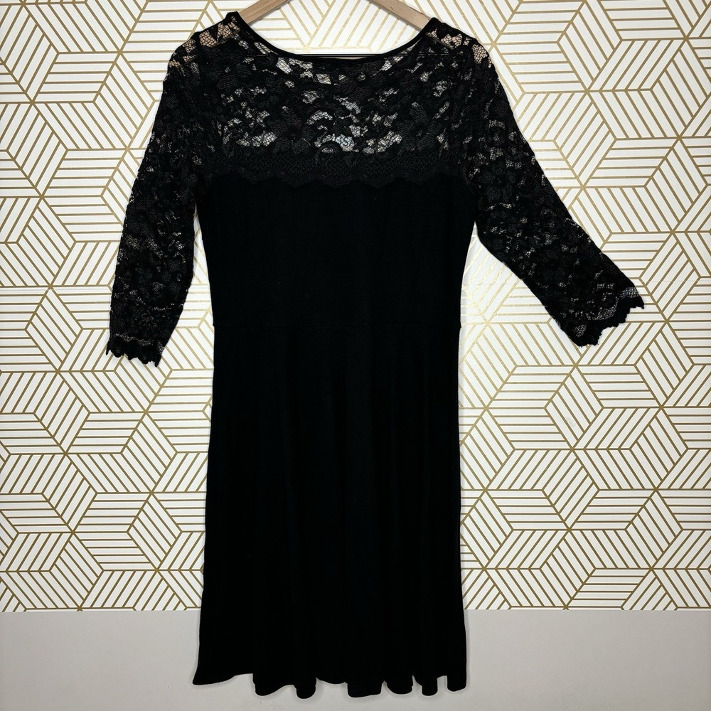 Karen Kane Black Lace Skater Dress Large Fit Flare Knee Length A-Line Cocktail